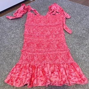 cute dress!!